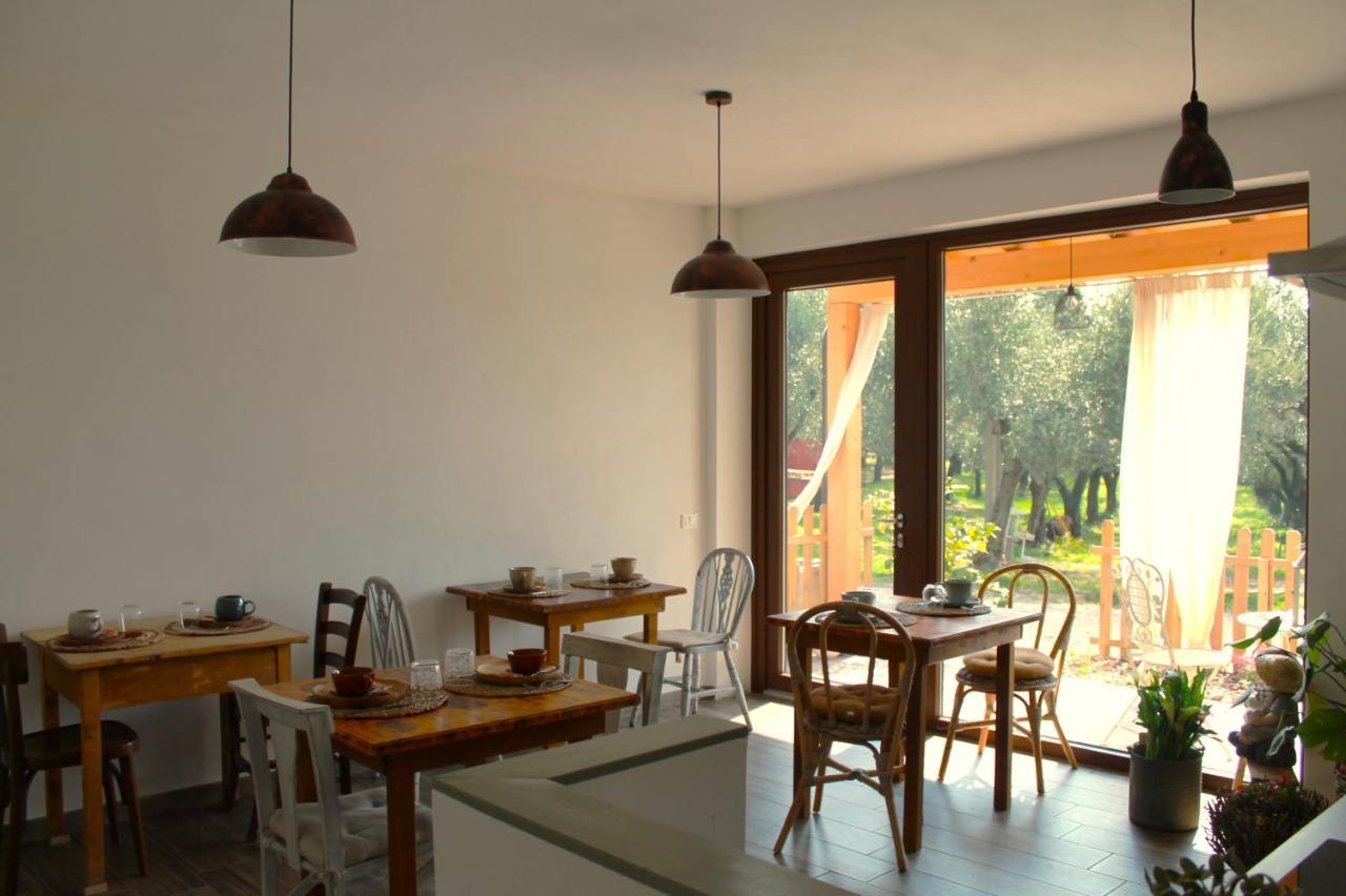 Agriturismo B&B Le Casette Sul Garda Cavaion Veronese Eksteriør bilde