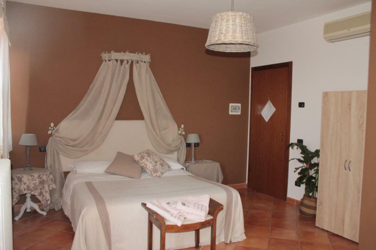 Agriturismo B&B Le Casette Sul Garda Cavaion Veronese Eksteriør bilde